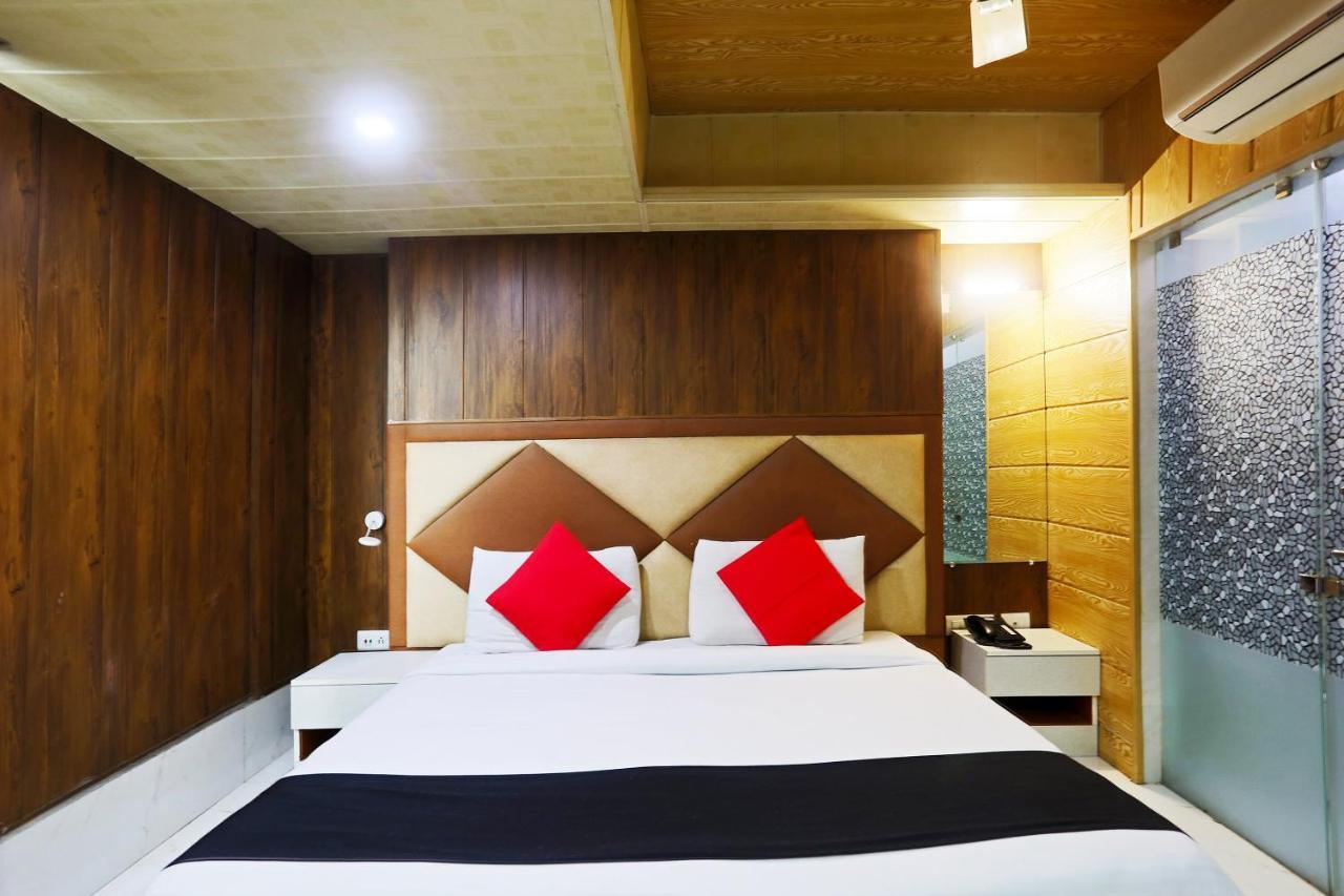 Capital O 23188 Glory Villa New Delhi Eksteriør billede