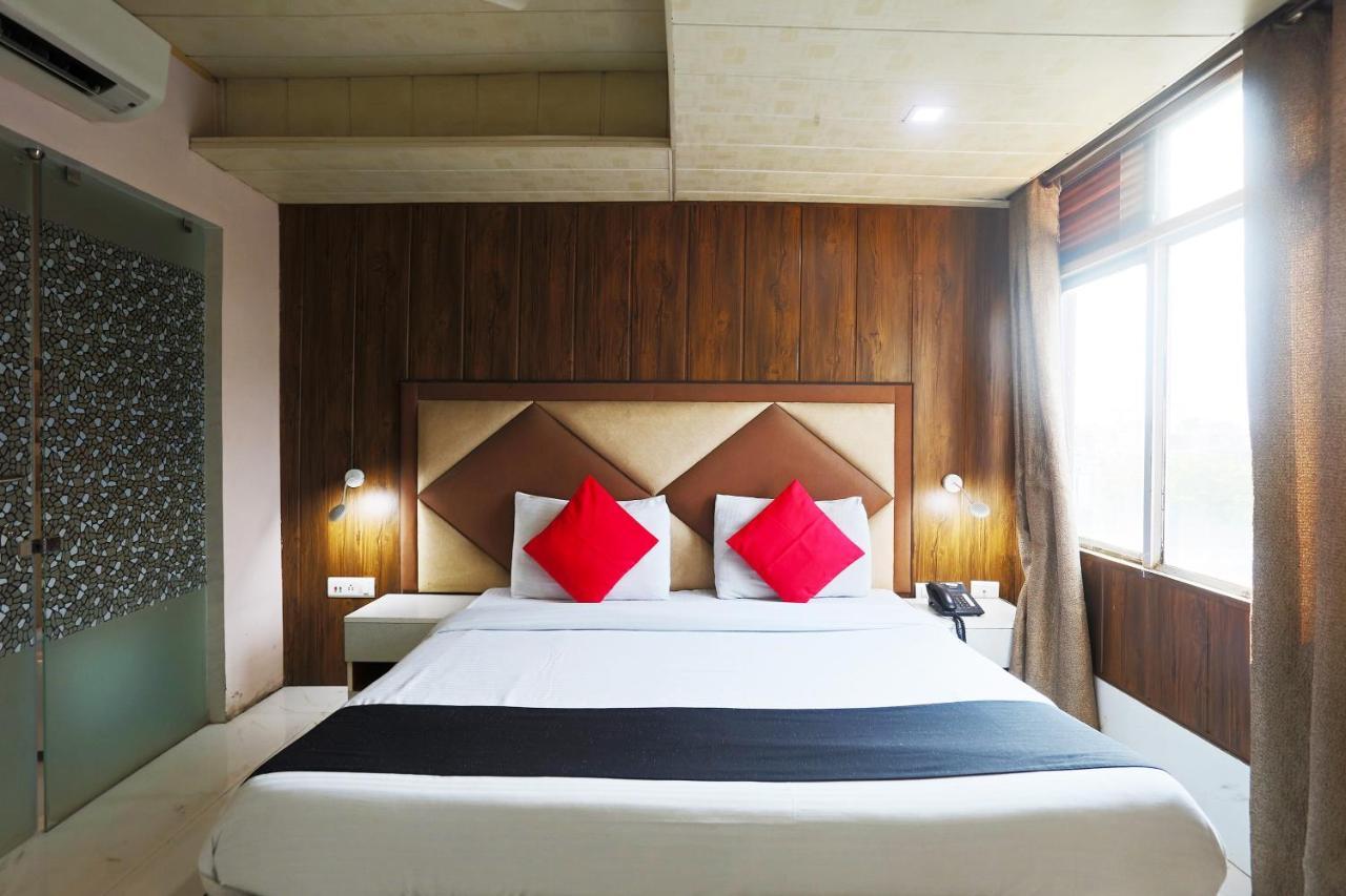 Capital O 23188 Glory Villa New Delhi Eksteriør billede